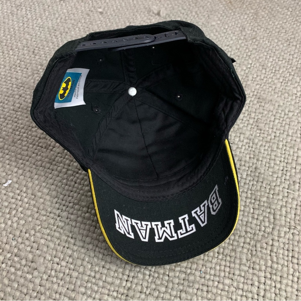 Batman hat - Picture 2 of 12